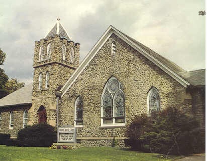 Ledgewood Baptist Church in the summer